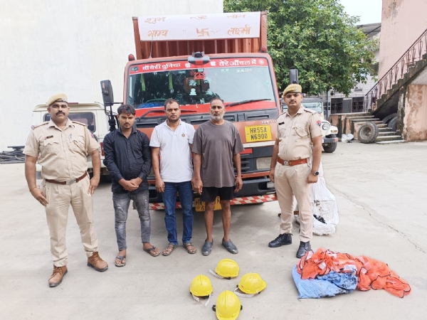 महाराष्ट्र से हुई केबल चोरी के आरोपियों को चित्तौड़गढ़ की निंबाहेड़ा पुलिस ने गिरफ्तार किया।