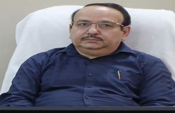 सिविल सर्जन डॉ अशोक कुमार।
