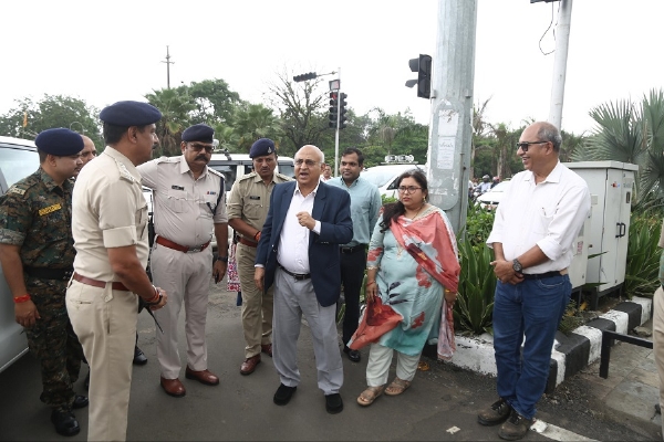 पूर्व न्यायाधीश न्यायमूर्ति अभय मनोहर सप्रे ने किया ब्लैक स्पॉट्स का निरीक्षण