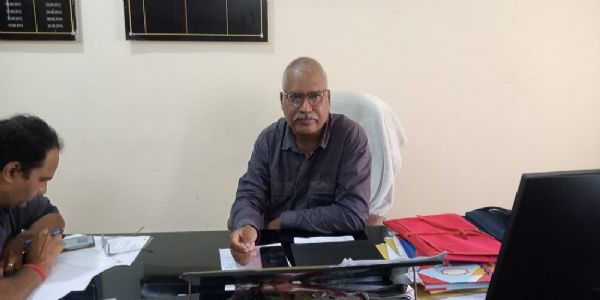 पशुपालकों से अपने पशुओं को टीका लगवाने की अपील: डॉ.शिवनाथ यादव