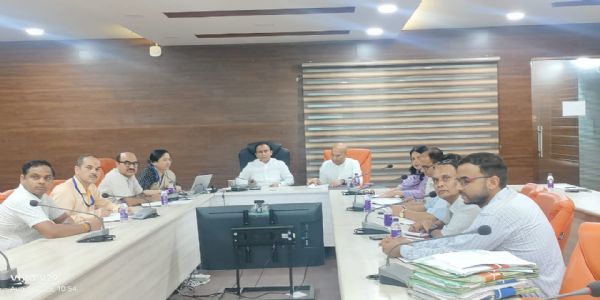 वेद, पुराण का अध्ययन कराने वाला देश का दूसरा हिंदू अध्ययन केंद्र दून विश्वविद्यालय में खुलेगा
