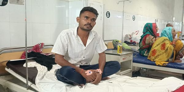 डिप्टी सीएम ब्रजेश पाठक नें मेडिकल कालेज क़े मामले को लिया संज्ञान ,दो डॉक्टर व 3 नर्सो कों किया निलंबित