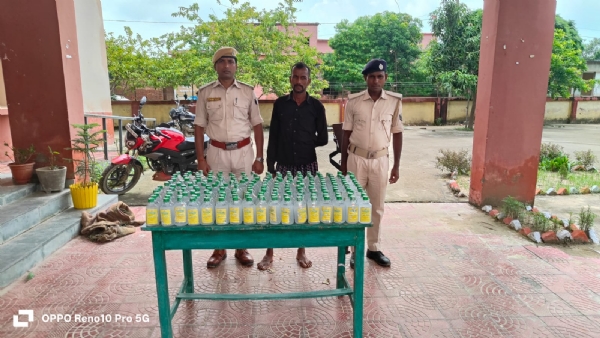 गिरफ्तार शराब तस्कर