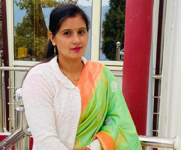भाजपा से जिला पंचायत अध्यक्ष  पद की प्रत्याशी ,रचना बुटोला