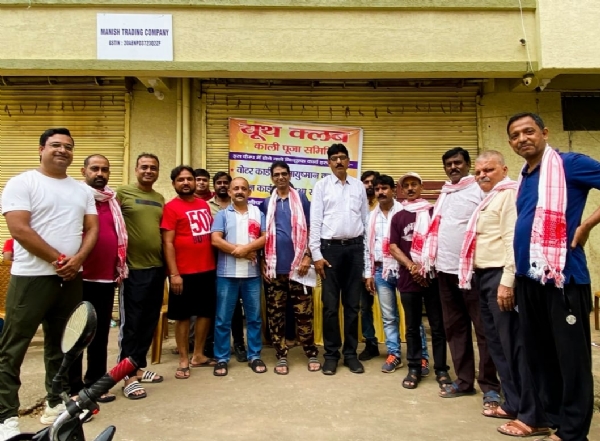 निशुल्क कैंप में पहुंचे लाभुकों की तस्वीर