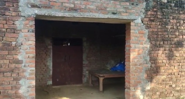 अंसार के घर की फोटो