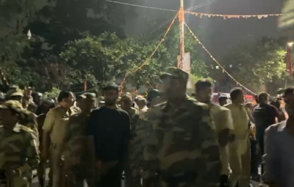 सड़क जाम की तस्वीर