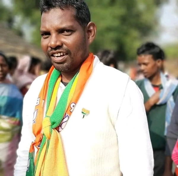 सूर्य नारायण हांसदा का फाइल फोटो