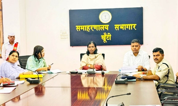 उपायुक्त ने की उपकारा खूंटी की सुरक्षा व्यवस्था की समीक्षा