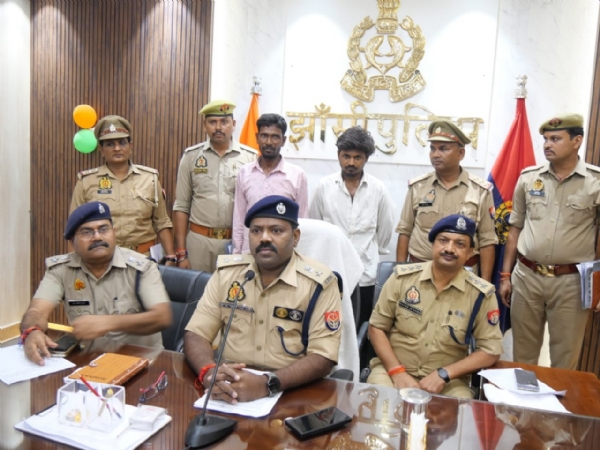 खुलासा करते एसएसपी