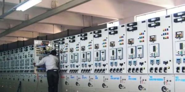 स्टॉक मार्केट में मामूली बढ़त के साथ पार्थ इलेक्ट्रिकल्स की लिस्टिंग