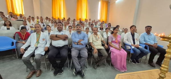 *एमजीयूजी के आयुर्वेद कॉलेज में रैगिंग के खिलाफ युवा विषय पर व्याख्यान*