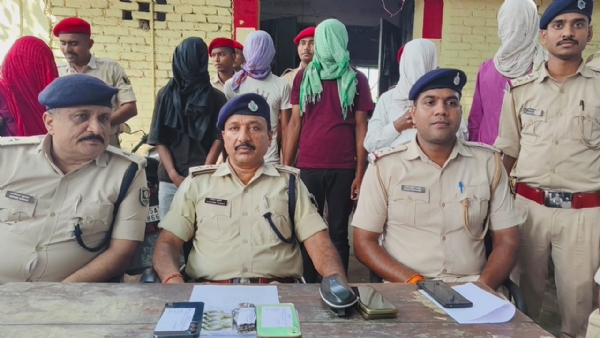 पुलिस टीम के गिरफ्त में हत्याकांड में शामिल 6 आरोपी
