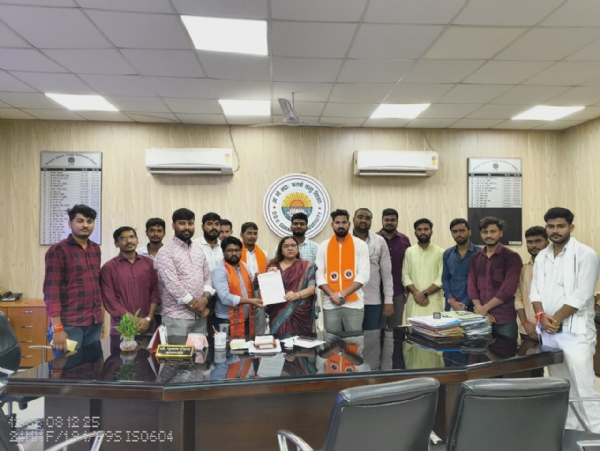 *नाथ चंद्रावत छात्रावास का तत्काल नवीनीकरण व मरम्मत कराने के पश्चात इसी सत्र में हो विद्यार्थियों को आवंटित:- मयंक राय