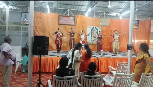 श्रीराम जन्मभूमि परिसर में श्रीरामलला के समक्ष नृत्य आराधना