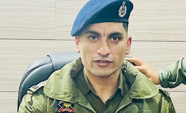 उपराज्यपाल के कार्यवाही बंद करने के आदेश के बाद डीएसपी शेख आदिल बहाल