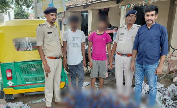पुलिस के गिरफ्त में शराब तस्कर