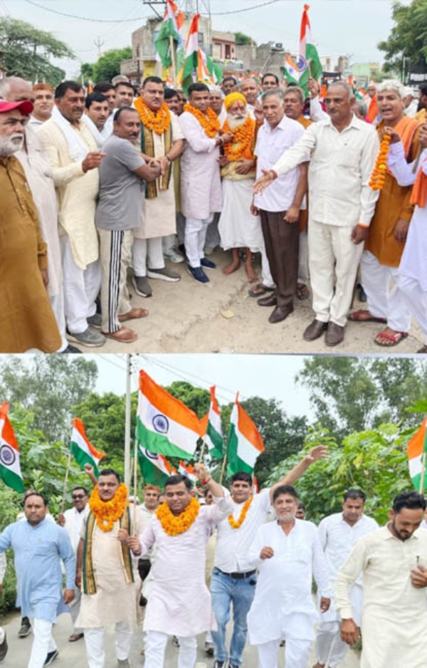 सोनीपत:  रिंडानामहमूदपुर में निकाली गई तिरंगा यात्रा की अगवाई करते बिजेंद्र मलिक,  प्रदीप सांगवान