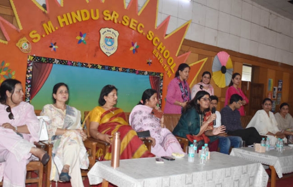 सोनीपत:         स्वतंत्रता दिवस तैयारी की जायजा लेते हुए अधिकारी