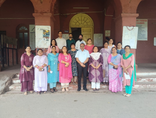 जीजीएम साइंस कालेज में ‘शिक्षा की भूमिका से शांति स्थापना विषय पर निबंध लेखन प्रतियोगिता आयोजित