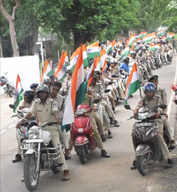 वाहन रैली