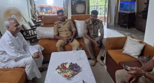 हाऊस अरेस्ट कांग्रेस के जिलाध्यक्ष