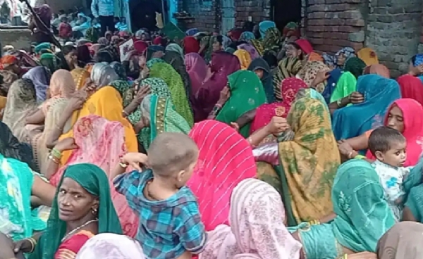 विलाप करते परिजन