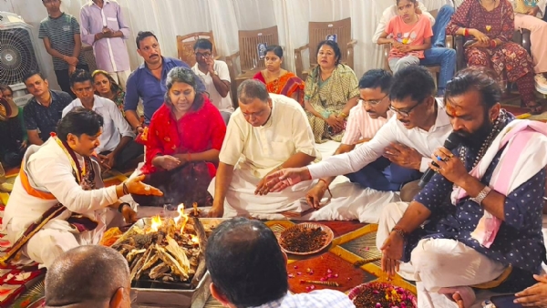 श्रीकृष्ण जन्माष्टमी पर पुलिस लाइन में  आयोजित कार्यक्रम में उपस्थित अधिकारी।