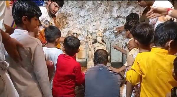 गणेश पूजन महोत्सव का आगाज, बाल भक्तों ने किया आदि गणेश का अभिषेक