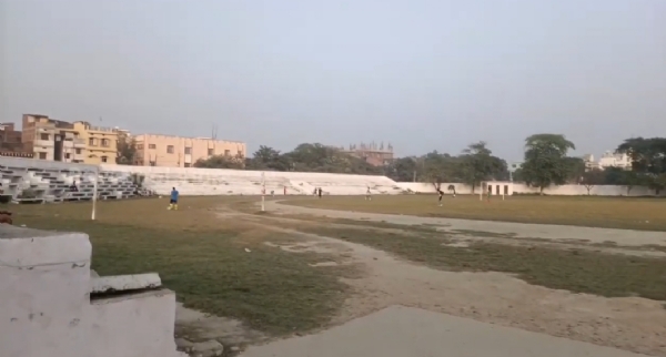 जिला स्तरीय मशाल खेल प्रतियोगिता के लिए बेतिया का महाराजा स्टेडियम तैयार