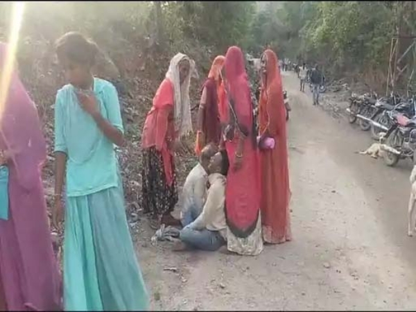 तेज रफ्तार कार ने ली दो महिलाओं की जान