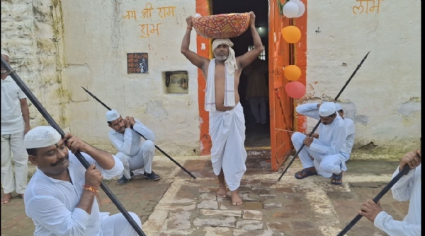 दमोह जेल में जय कन्हैया लाल की कारागार के ताले टूटे पहरेदार बेहोश