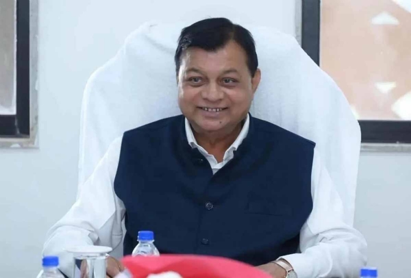 उद्योग एवं श्रम मंत्री  लखन लाल देवांगन