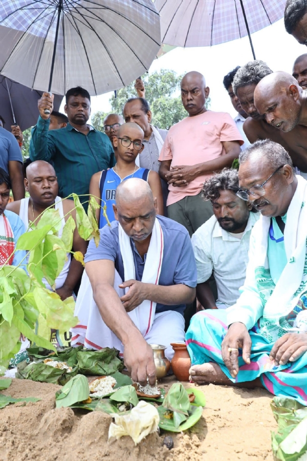 पूजा करते मुख्यमंत्री हेमंत सोरेन