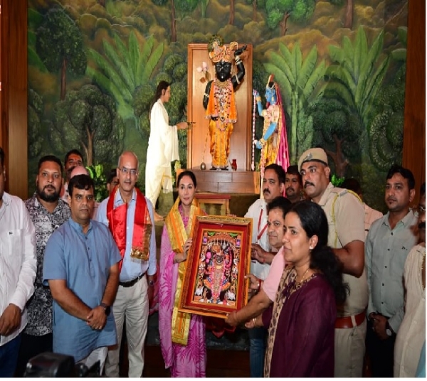 कृष्णा सर्किट के अंतर्गत बने म्यूजियम ऑफ ग्रेस का उपमुख्यमंत्री दिया कुमारी ने किया अवलोकन