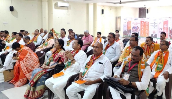 सभा मे उपस्थित भाजपा कार्य कर्ता