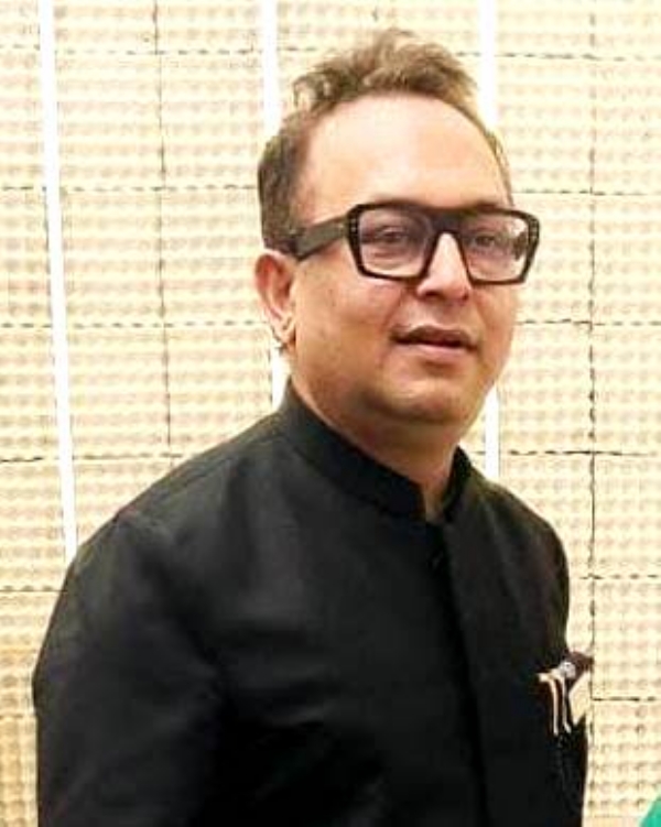 हस्तशिल्प निर्यात संवर्धन परिषद (ईपीसीएच) के नवनियुक्त अध्यक्ष डाॅ नीरज विनाेद खन्ना