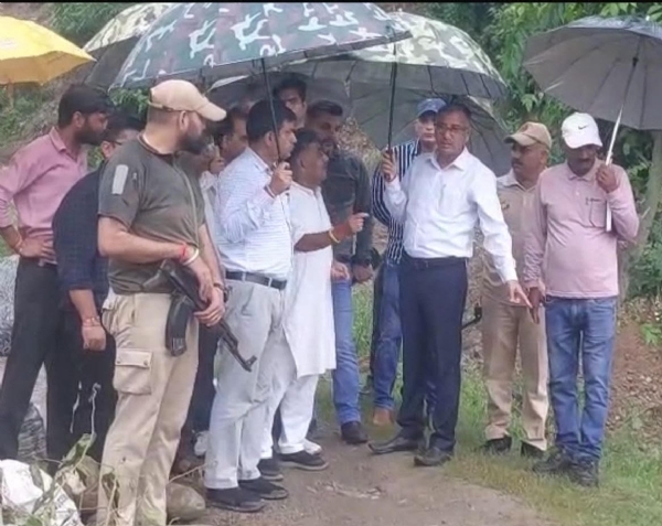 DC Kathua inspected flood affected areas, gave instructions for immediate rehabilitation measures