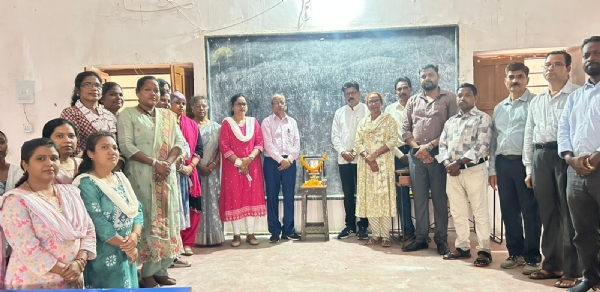 बिरसा कॉलेज में रामदास सोरेन को दी गई श्रद्धांजलि