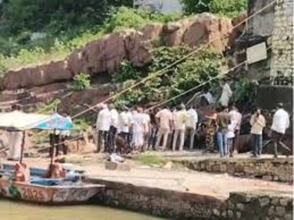 ओंकारेश्वर में नर्मदा नदी में डूबे सॉफ्टवेयर इंजीनियर का 27 घंटे बाद मिला शव