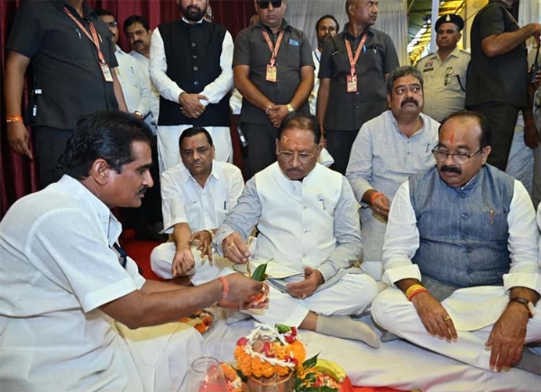 मुख्यमंत्री साय भिलाई में नपा निगम क्षेत्र के लिए विकास कार्यों के लोकार्पण और शिलान्यास समारोह में
