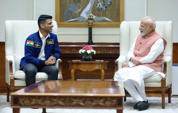 प्रधानमंत्री नरेन्द्र मोदी और अंतरिक्ष यात्री शुभांशु शुक्ला की मुलाकात