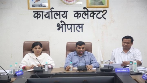 समय-सीमा पत्रों की साप्ताहिक समीक्षा बैठक