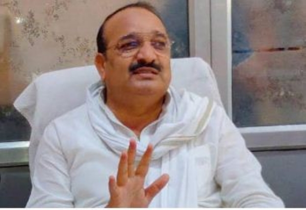 मंत्री दिनेश प्रताप सिंह