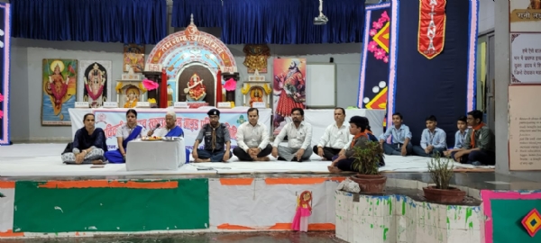 कार्यक्रम के दौरान लिया गया छाया चित्र