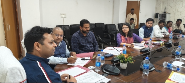 चाईबासा में जिला स्तरीय वनाधिकार समिति की बैठक, 47 दावों की हुई समीक्षा
