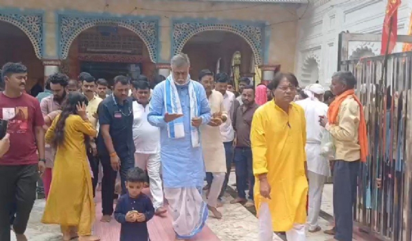 दमोह-जागेश्वरनाथ का पूजनार्चन कर देश की समृद्धि के लिये मंत्री प्रहलाद पटेल ने मांगा आशीष