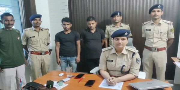 फर्जी एप्प के माध्यम से एसपी के सरकारी नंबर से कॉल कर ठगी करने वाला दो साइबर ठग गिरफ्तार