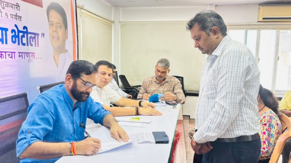 MLA kelkar in bjp,s public dialogue in Thane