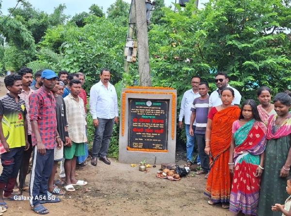 पीसीसी सड़क का मंत्री दीपक बिरुवा ने किया शिलान्यास